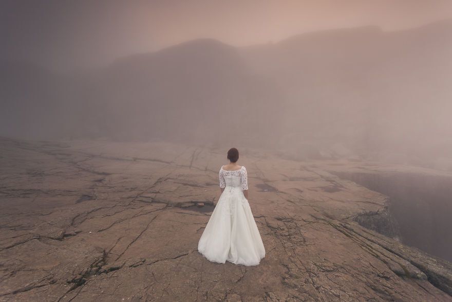 Молодята проїхали 10 тисяч км заради "епічних" весільних фото