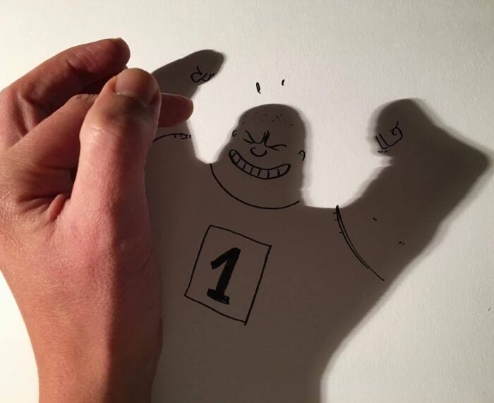 Як яблуко перетворюється в сову: художник із Бельгії створює унікальні картинки з тіні 