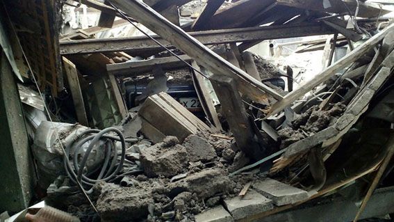 Повреждены окна, крыши и стены: в сети показали последствия ночного обстрела Марьинки