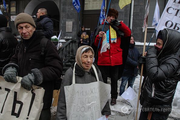 В Киеве завершился второй день протестов: все подробности, фото, видео