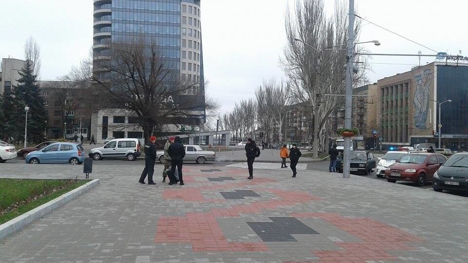 В центре Запорожья полуобнаженный мужчина гнался за вором