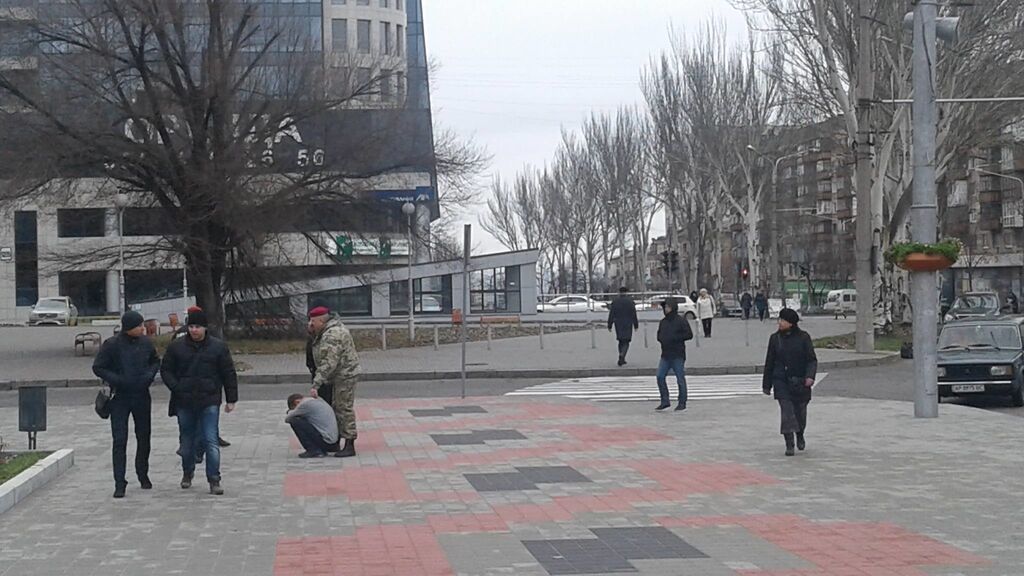 В центре Запорожья полуобнаженный мужчина гнался за вором