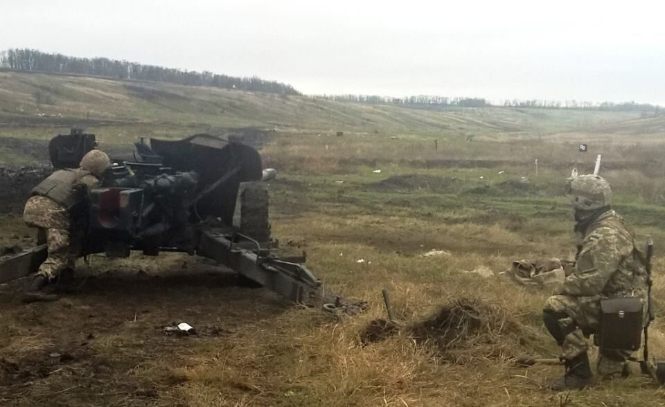 ВСУ "пощекотали нервы" террористам военными учениями на Донбассе