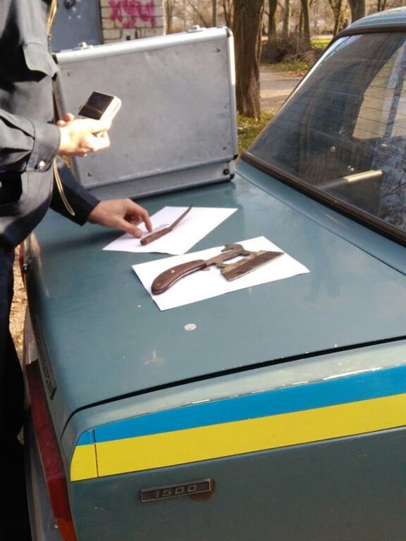 "Запах крови был повсюду": в Херсоне жестоко зарезали щенков на глазах у детей. Опубликованы фото