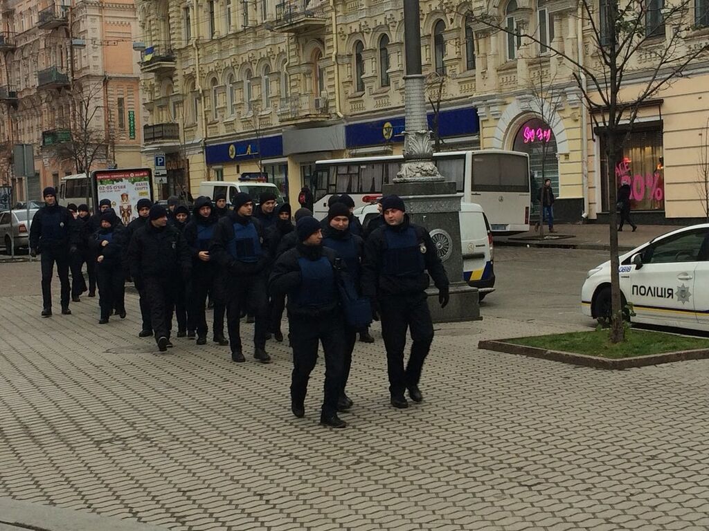 У Києві відзначають річницю початку Євромайдану: хроніка мітингів, фото і відео