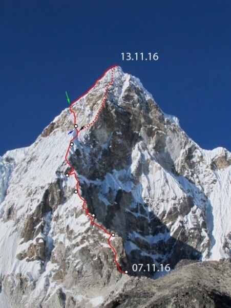 В Гималаях спасли одесского альпиниста