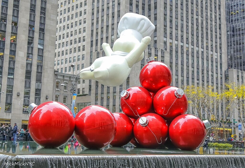 В США грандиозным парадом отметили День благодарения: опубликованы фото и видео