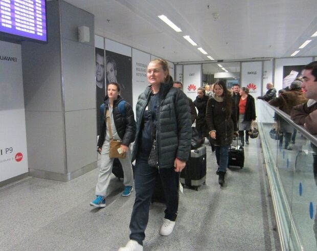 Збірна України прилетіла додому після успіху в кваліфікації жіночого Євробаскету