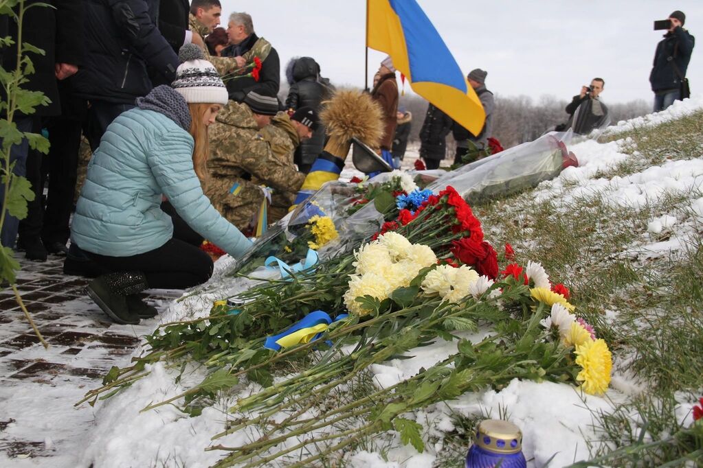 "Ніколи знову!" Украинцы в сети вспоминают ужасы Голодомора и чтят память погибших