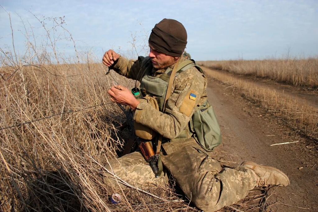 Зв’язківці про "режим тиші" на Донбасі: гаряче, ворог не відмовився від своїх намірів
