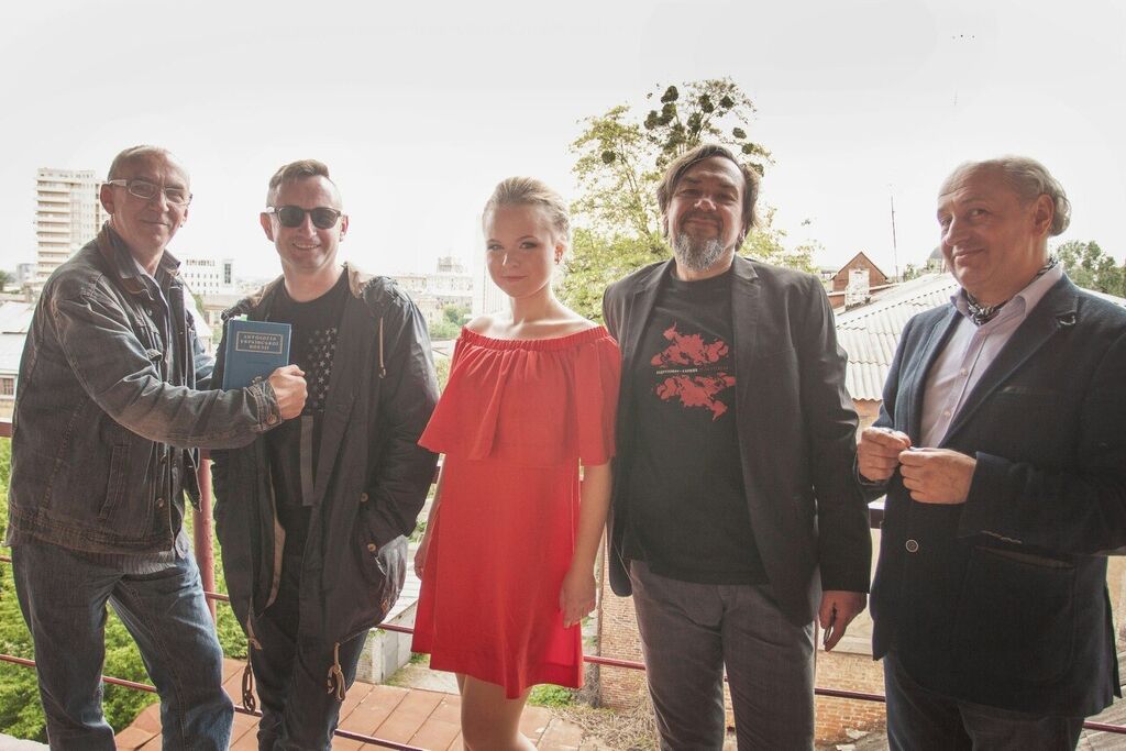 Украинский писатель восхитил сеть попаданием в респектабельное американское издание