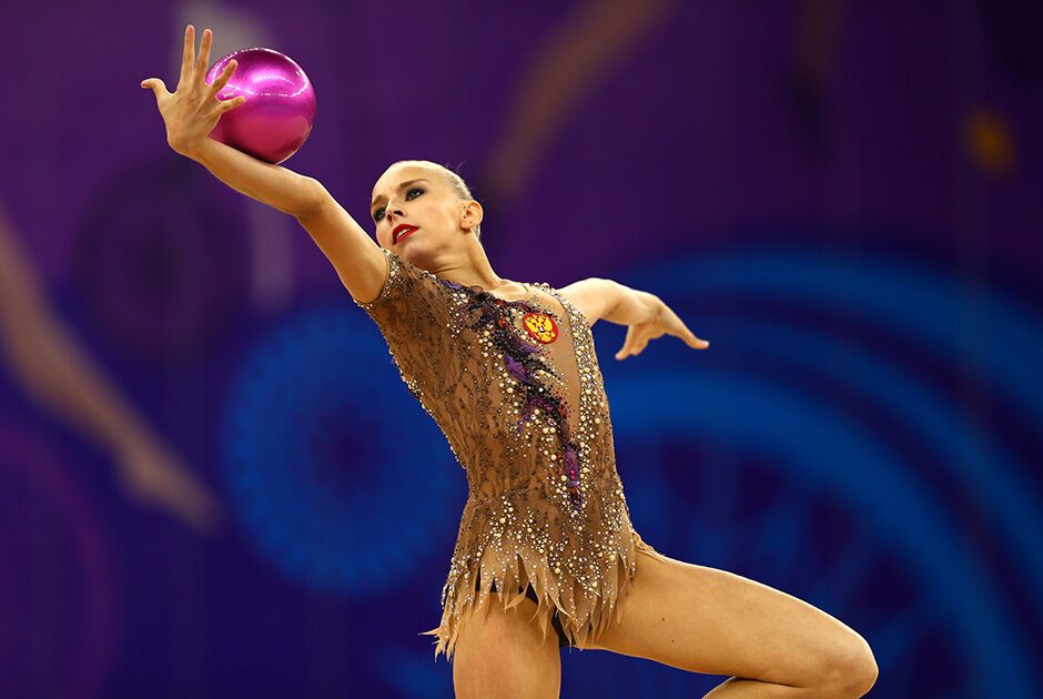 Чемпионка из России трагично бросила спорт в 19 лет: в сети показали редкие фото девушки