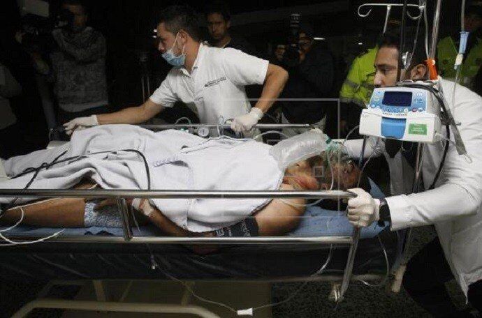 Авиакатастрофа в Колумбии: опубликованы первые фото с раненым из больницы