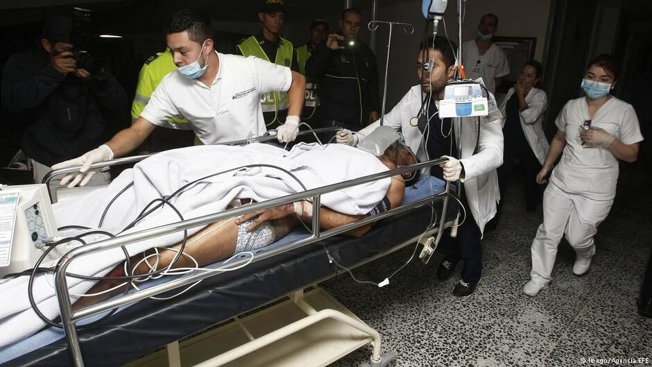 Авіакатастрофа в Колумбії: опубліковано перше фото з пораненим з лікарні