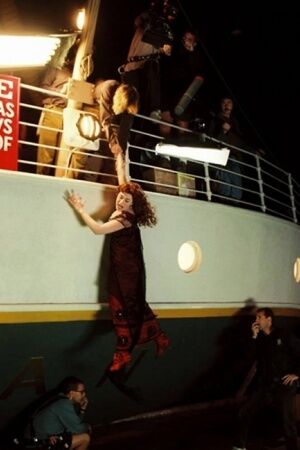 Как снимали "Титаник": удивительные закадровые фото