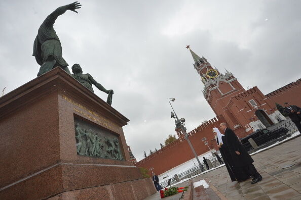 Путин и патриарх Кирилл открыли в Москве памятник киевскому князю Владимиру: опубликованы фото