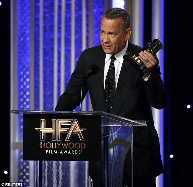 Триумф Натали Портман и Тома Хэнкса: все победители Hollywood Film Awards
