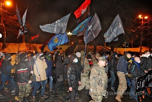 Опубликованы фото марша националистов в центре Киева