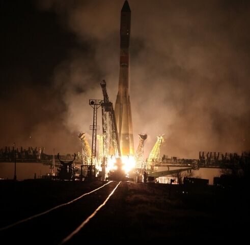Придется пользоваться голубями: российский космический корабль "Прогресс" разбился