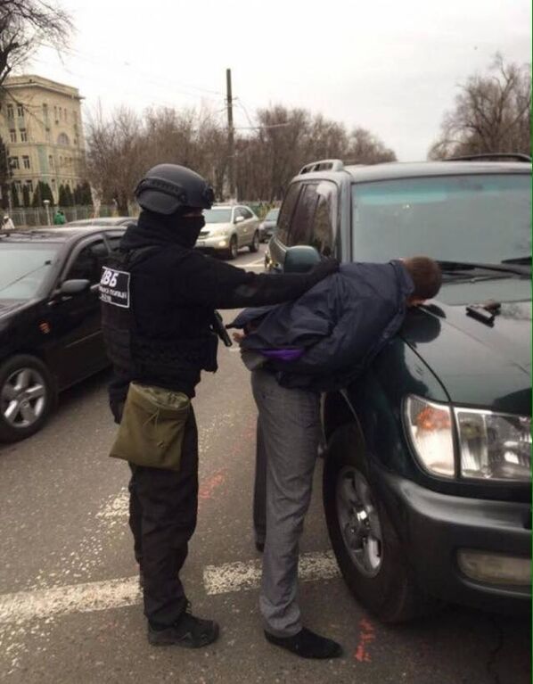 Як незручно вийшло: в Одесі "борців із корупцією" спіймали на хабарі
