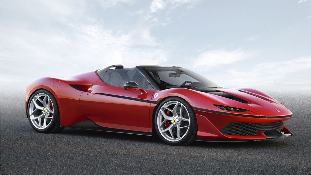 Ferrari J50: итальянцы построили 690-сильный открытый суперкар