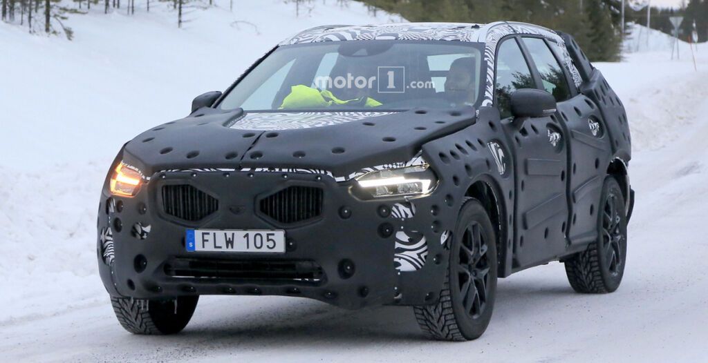 Volvo XC60: прототип нового кроссовера был замечен на зимних испытаниях