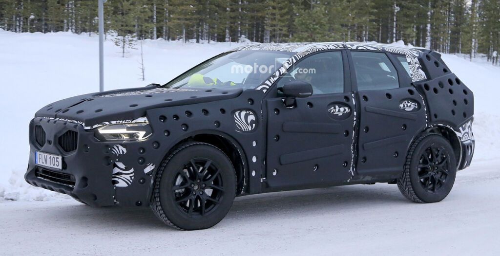 Volvo XC60: прототип нового кроссовера был замечен на зимних испытаниях