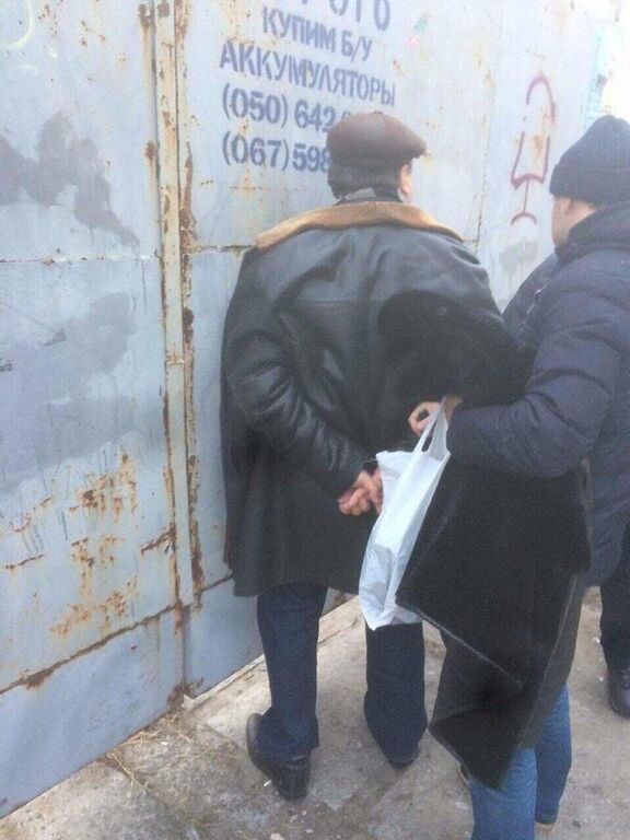 В Киеве задержали на взятке ректора института