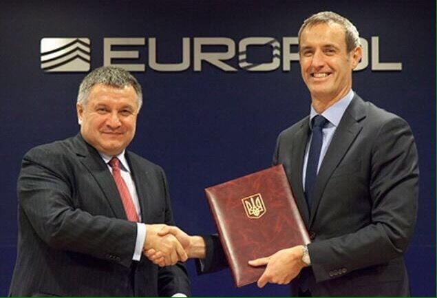 Стратегическое и оперативное сотрудничество: Аваков подписал договор с Европолом