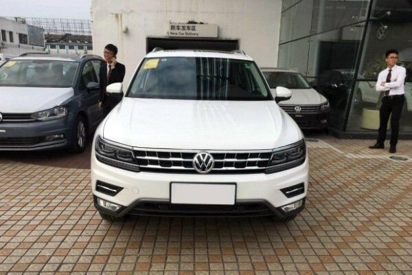 Volkswagen Tiguan L: немцы удлинили кроссовер для рынка Китая