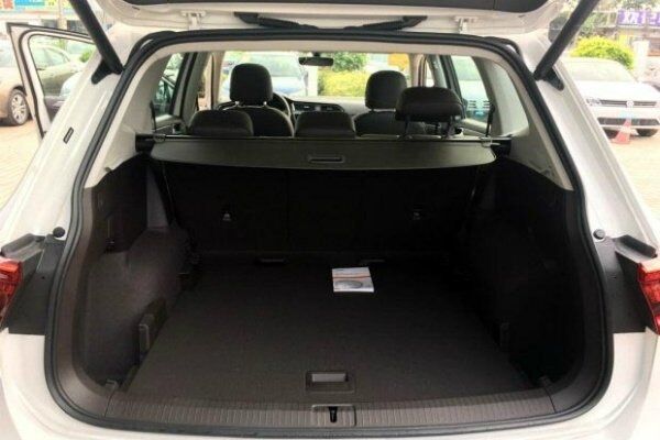 Volkswagen Tiguan L: немцы удлинили кроссовер для рынка Китая