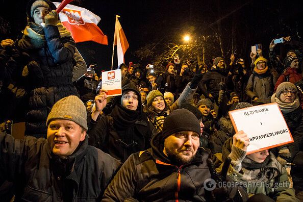 Глава МВД Польши обвинил оппозицию в попытке захвата власти