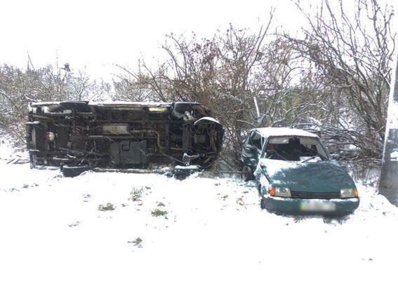 На Черниговщине автобус со школьниками попал в ДТП: есть пострадавшие
