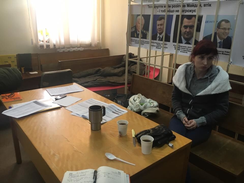 Три недели ада: судья времен Януковича довела до отчаяния избитых "беркутовцами" активистов