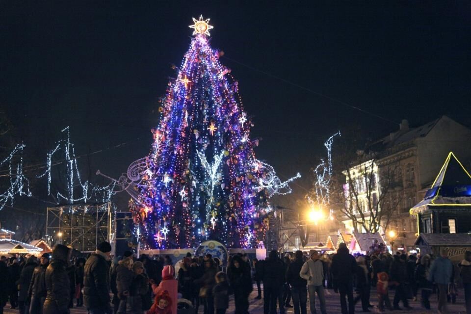 Как встретить Новый год в городах-миллионниках Украины