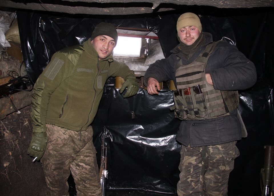Следующий - в Донецке: ВСУ устроили "хорошее настроение" террористам с помощью флага Украины