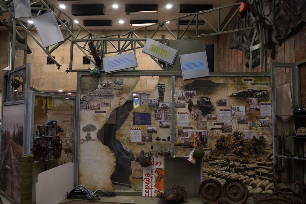В Днепре завершили экспозицию первого в Украине Музея АТО -  Резниченко
