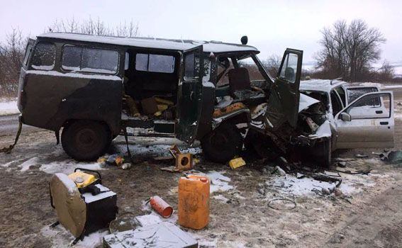 Машины всмятку: на Донбассе произошло серьезное ДТП