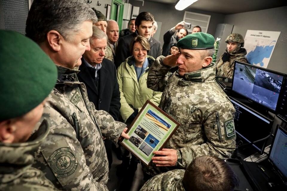 "Хаммери" і нова зброя: на Донбас прийшла чергова партія військової допомоги США