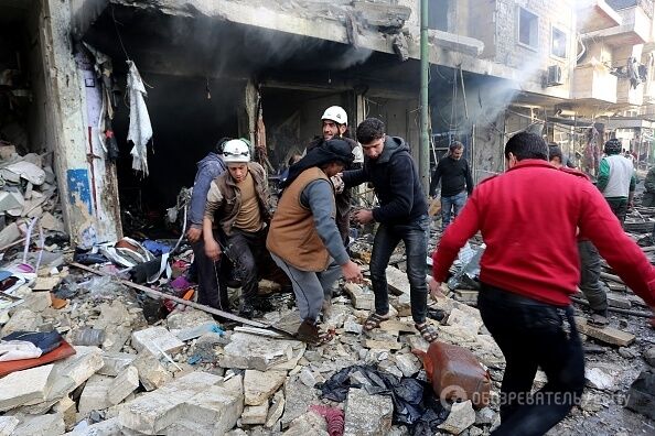 У Сирії по Ідлібу, який контролюють повстанці, завдали авіаудари: понад 70 жертв