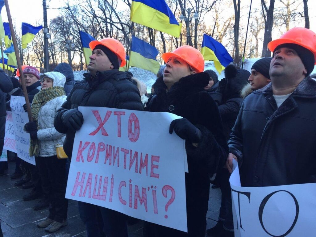 Промышленники потребовали у Кабмина отставки Коболева за уничтожение ГТС