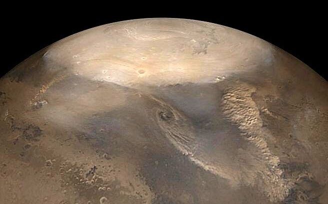 Топ-15 необычных фактов о Марсе, которые вас удивят