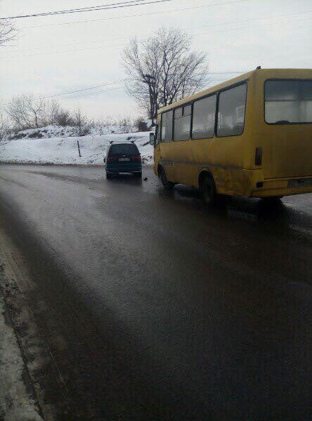 День масових аварій: опубліковані фото наслідків серії ДТП у Львові