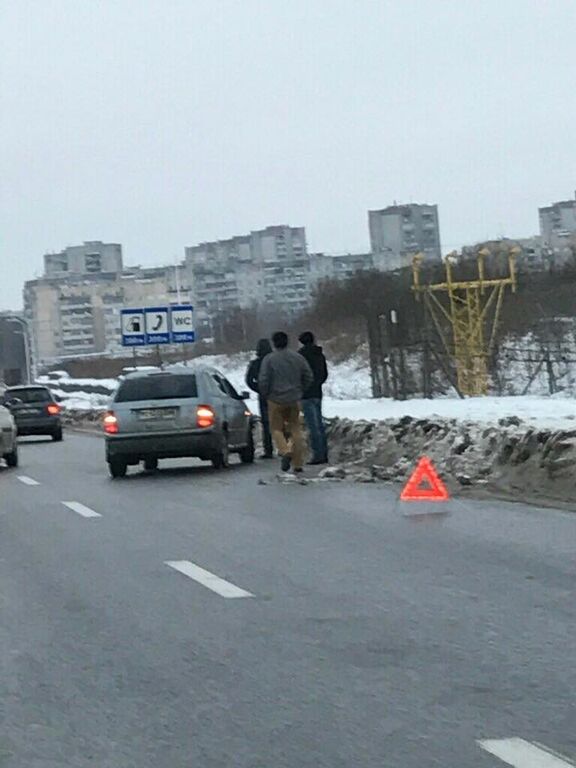 День массовых аварий: опубликованы фото последствий серии ДТП во Львове