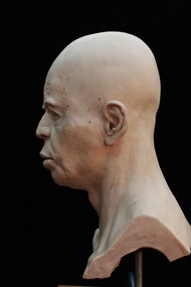 В Британии воссоздали облик древнего человека по загадочному черепу