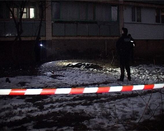 Жорстоке вбивство в Києві: чоловік викинув дитину з 8-го поверху
