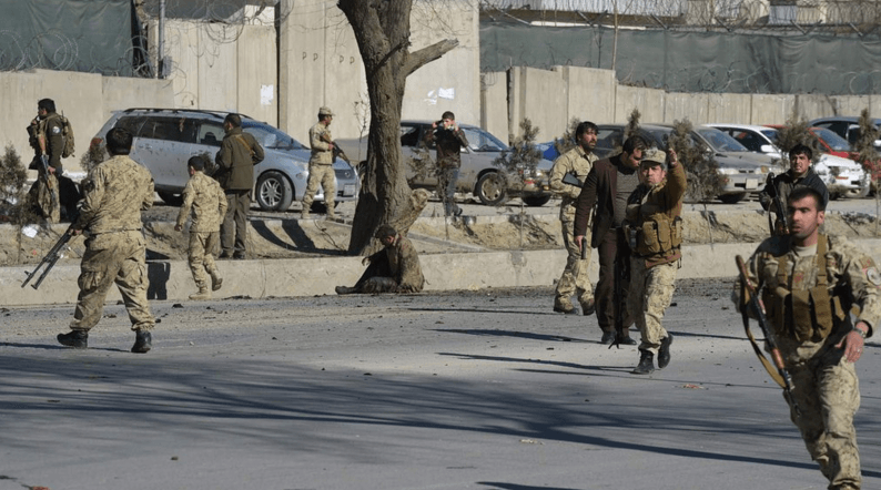 В Кабуле прогремели мощные взрывы: 10 убитых и 20 раненых