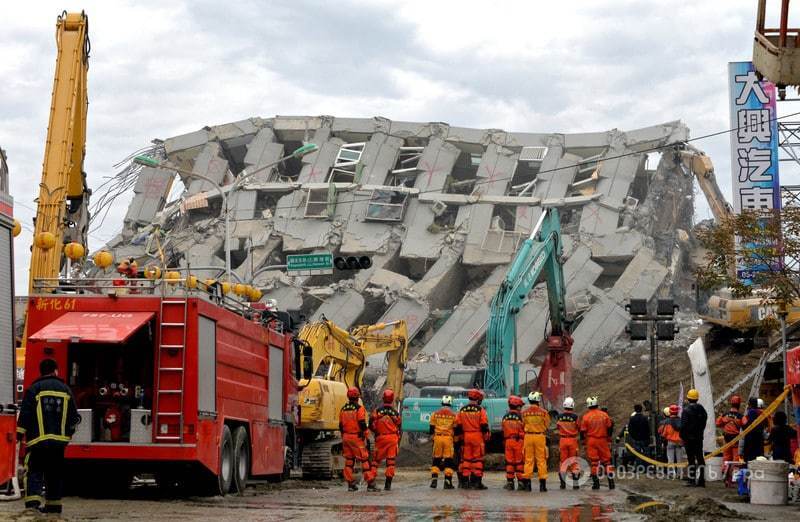 Жертв землетрясения на Тайване уже 87 человек