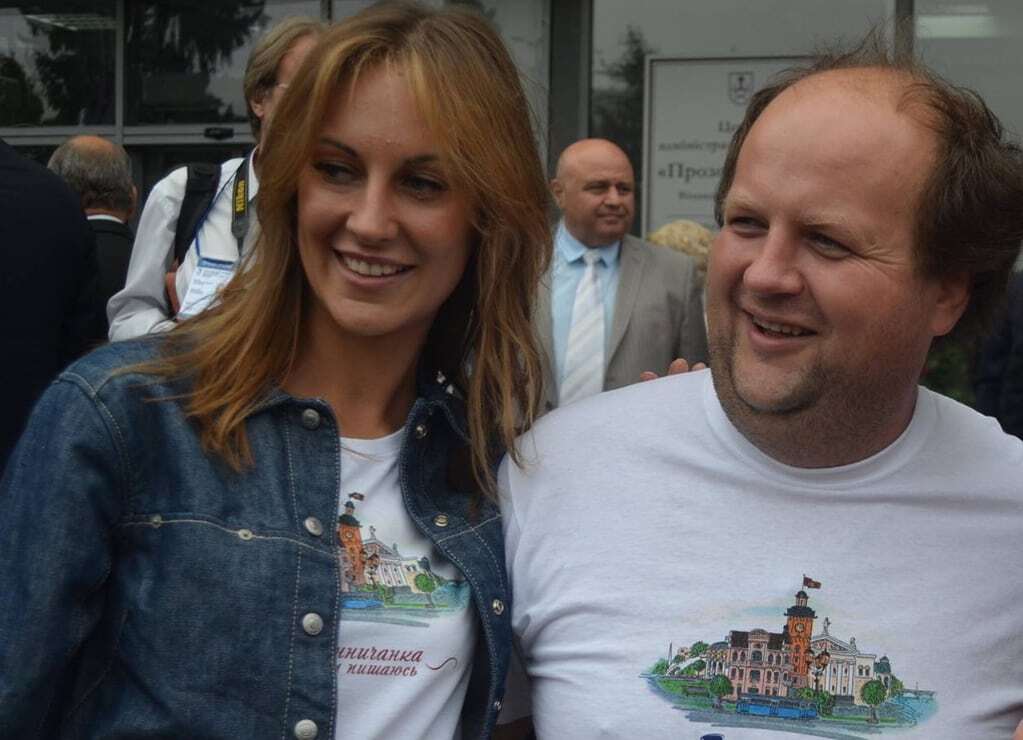 "Никогда не думал, что стану героем служебного романа!" История любви лидера группы "ТIК"