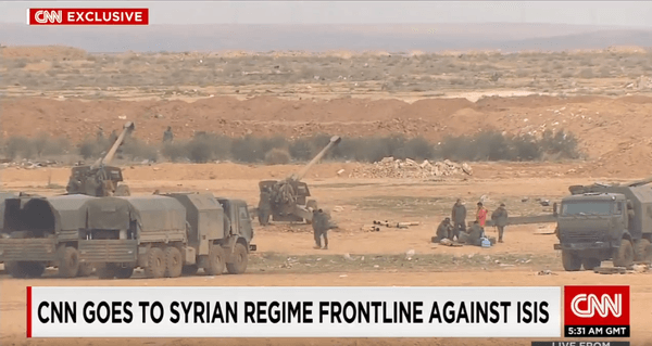 Застукали: военные и техника России попали в кадр в Сирии. Видеофакт